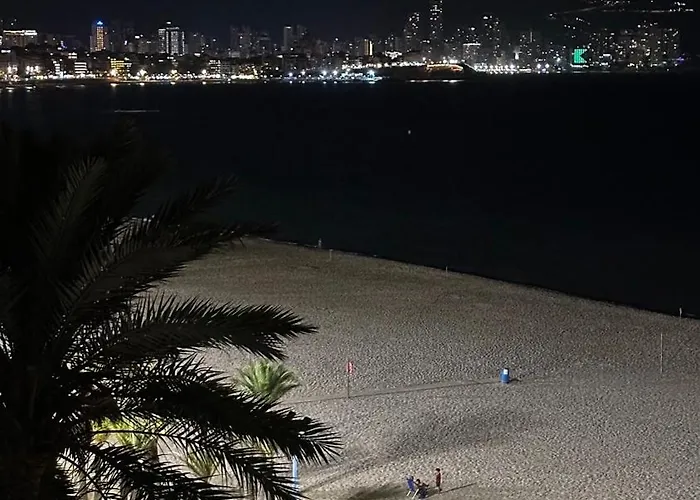 Esmeralda, Beachfront Poniente, 1st Line Frontal Seaview, Ocean Terrace Апартаменты Бенидорм