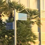 Esmeralda, Beachfront Poniente, 1st Line Frontal Seaview, Ocean Terrace Lejlighed *
